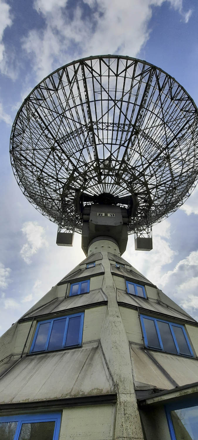 2023 05 Radioteleskop 00a